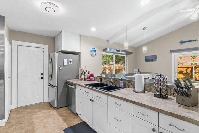 1315 Fulmar Drive, Delray Beach, FL 33444
