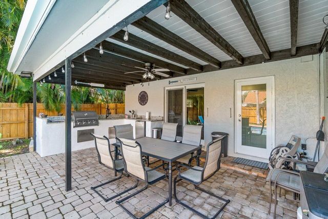 1315 Fulmar Drive, Delray Beach, FL 33444