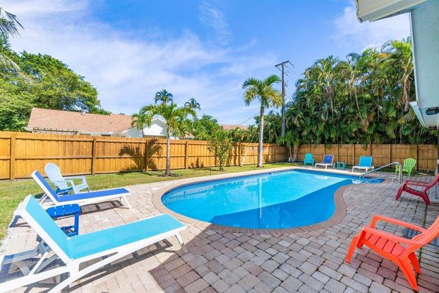 1315 Fulmar Drive, Delray Beach, FL 33444