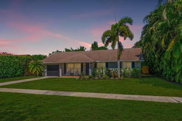 1315 Fulmar Drive, Delray Beach, FL 33444