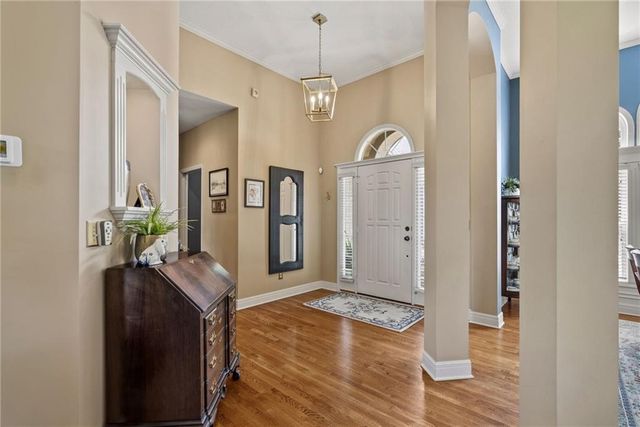 1522 Ventnor Lane, Raymore, MO 64083