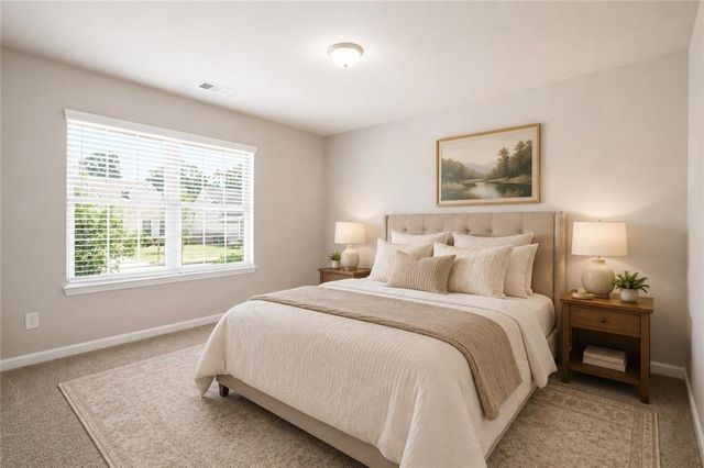 121 W Lexington Avenue, Griffin, GA 30223