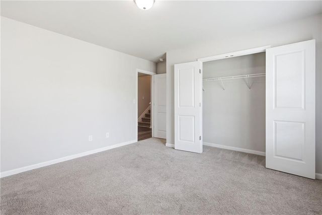121 W Lexington Avenue, Griffin, GA 30223