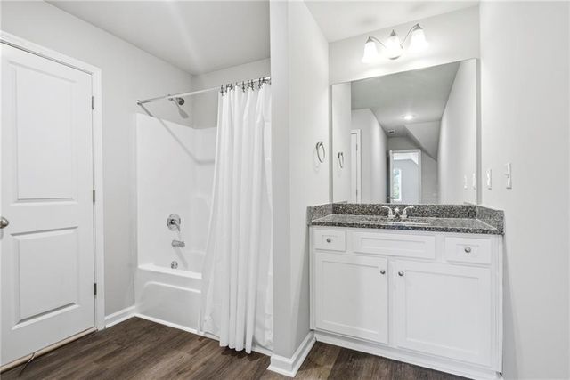 121 W Lexington Avenue, Griffin, GA 30223