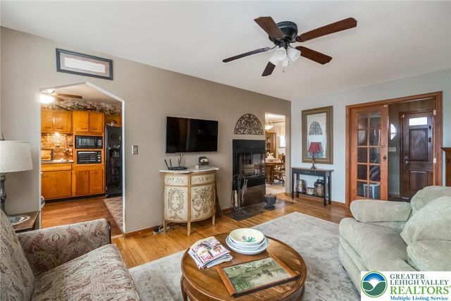 1056 Graham Street, Bethlehem, PA 18015