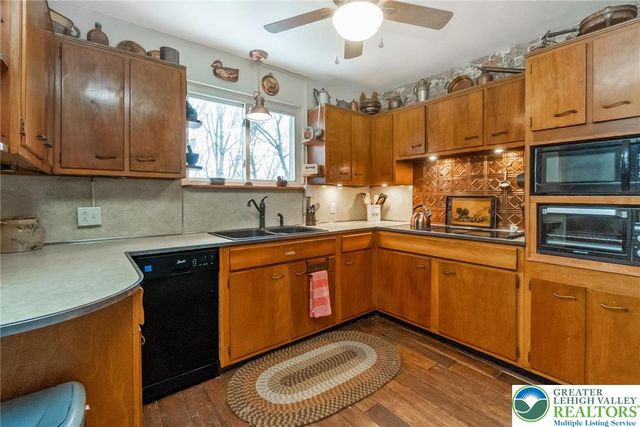 1056 Graham Street, Bethlehem, PA 18015