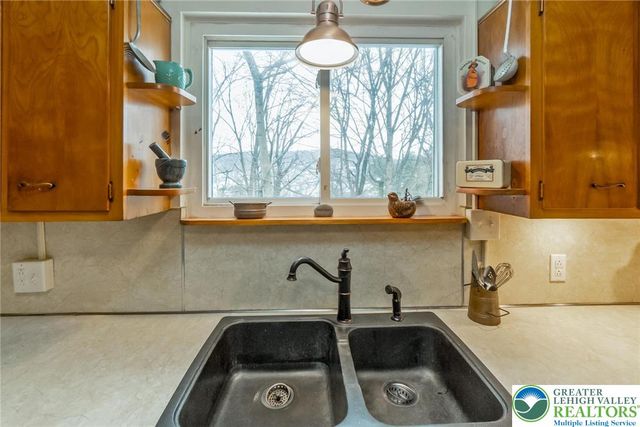 1056 Graham Street, Bethlehem, PA 18015