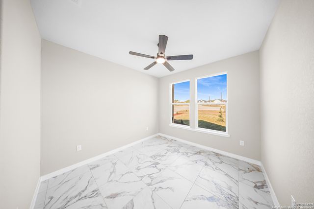 165 Flor Del Sol, San Antonio, TX 78264