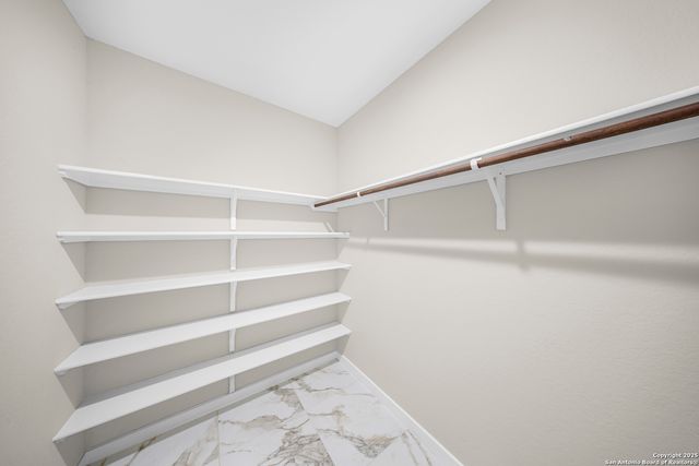 165 Flor Del Sol, San Antonio, TX 78264