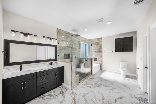 165 Flor Del Sol, San Antonio, TX 78264