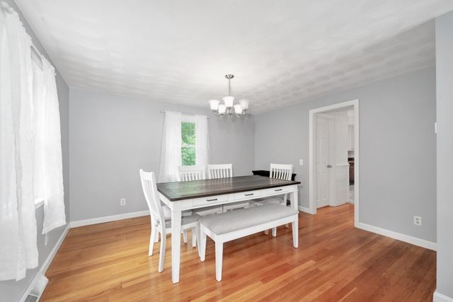 25 Foxtail Rd, Hanover, MA 02339