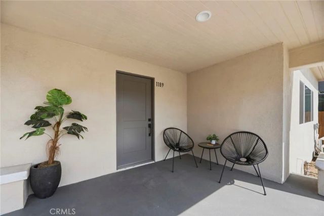 1189 Crehnshaw, Los Angeles, CA 90019