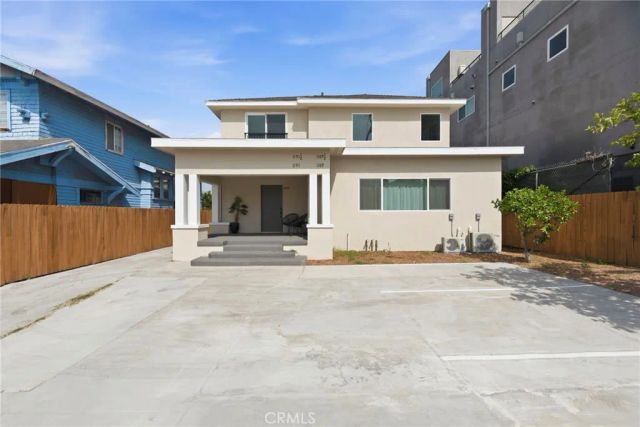 1189 Crehnshaw, Los Angeles, CA 90019