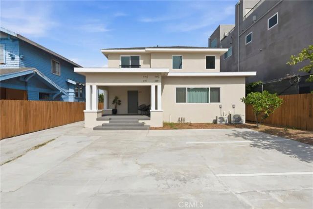 1189 Crehnshaw, Los Angeles, CA 90019