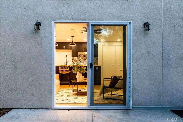 1189 Crehnshaw, Los Angeles, CA 90019
