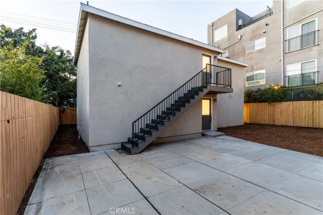 1189 Crehnshaw, Los Angeles, CA 90019