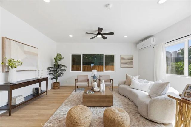 1189 Crehnshaw, Los Angeles, CA 90019