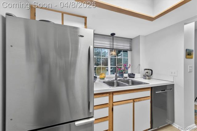 2662 Packard Street, Ann Arbor, MI 48104