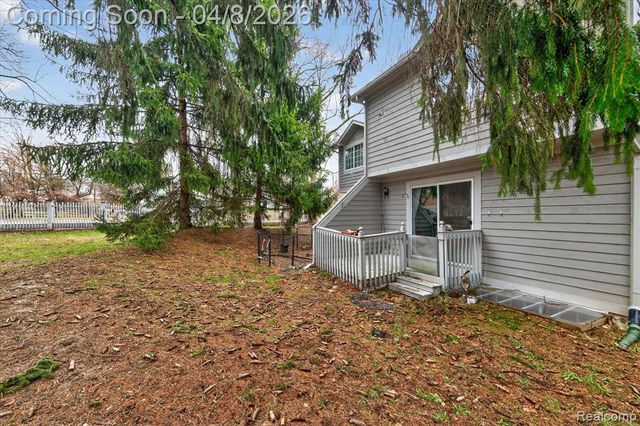 2662 Packard Street, Ann Arbor, MI 48104