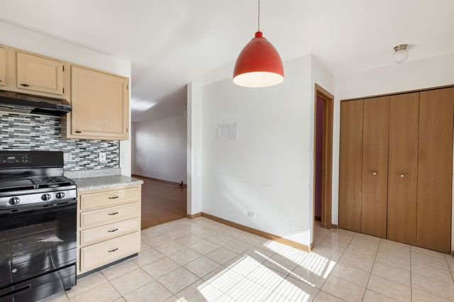 1431 E 72nd Street, Chicago, IL 60619