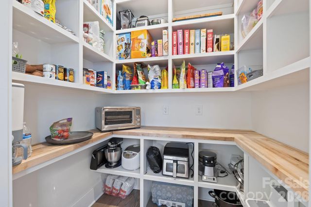 1021 Allen Street, Charlotte, NC 28205