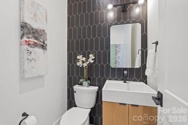 1021 Allen Street, Charlotte, NC 28205