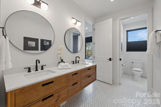 1021 Allen Street, Charlotte, NC 28205