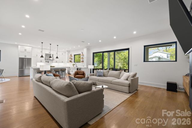 1021 Allen Street, Charlotte, NC 28205