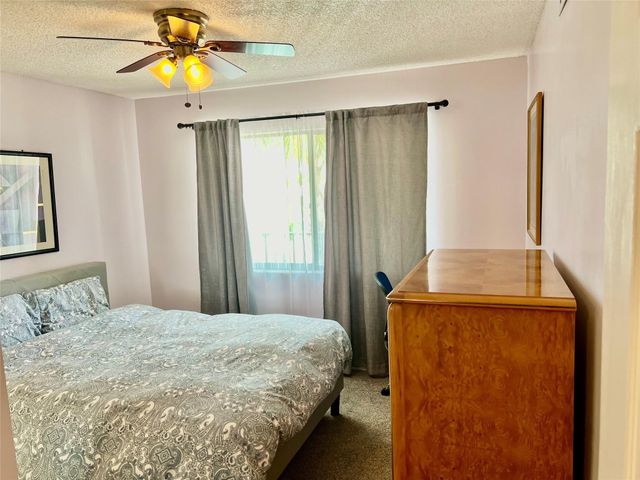 9787 N BELFORT Circle 307, Tamarac, FL 33321