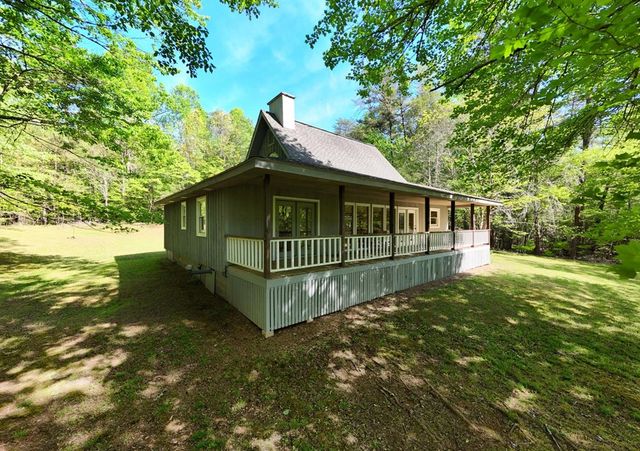1493 Greasy Creek Road, Brasstown, NC 28902