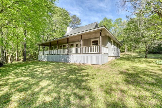 1493 Greasy Creek Road, Brasstown, NC 28902