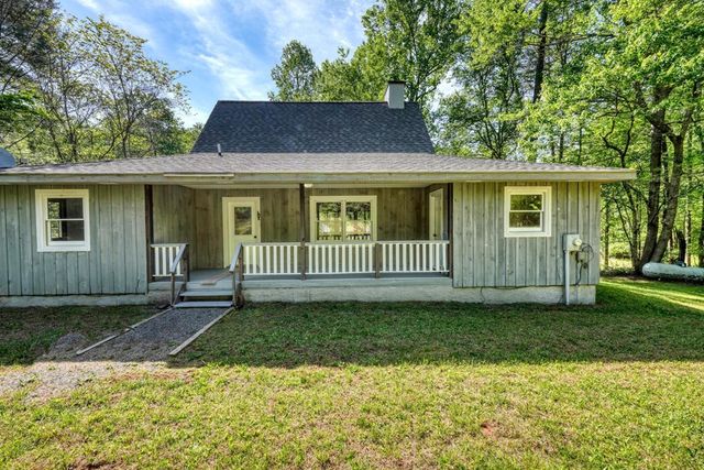 1493 Greasy Creek Road, Brasstown, NC 28902