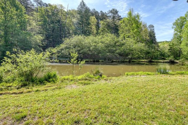 1493 Greasy Creek Road, Brasstown, NC 28902