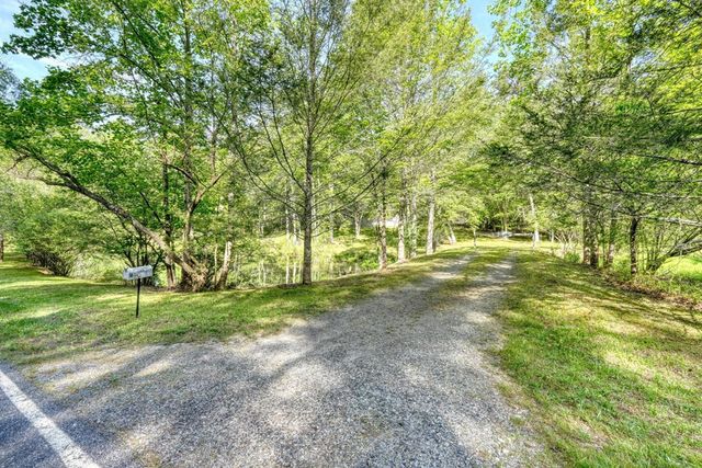 1493 Greasy Creek Road, Brasstown, NC 28902
