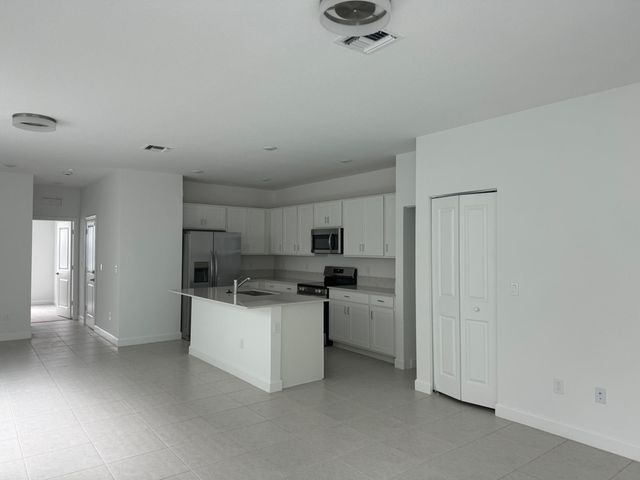 4663 Hollister Avenue, Greenacres, FL 33463