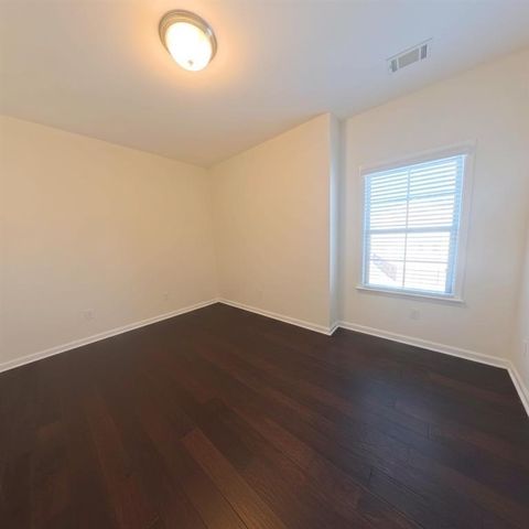 87 Round Pond Drive, Lilburn, GA 30047