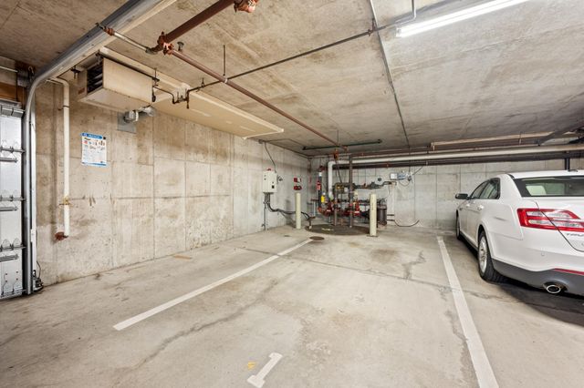 2565 Franklin Avenue 313, Saint Paul, MN 55114