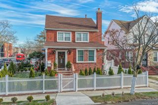 116-01 221, Cambria Heights, NY 11411