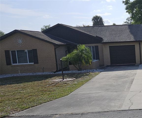 160 Parkview Circle, Lake Placid, FL 33852