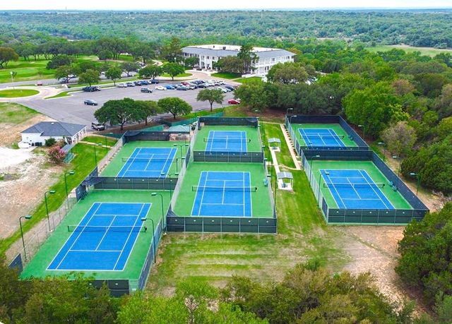 8803 Hampton South Court, Granbury, TX 76049