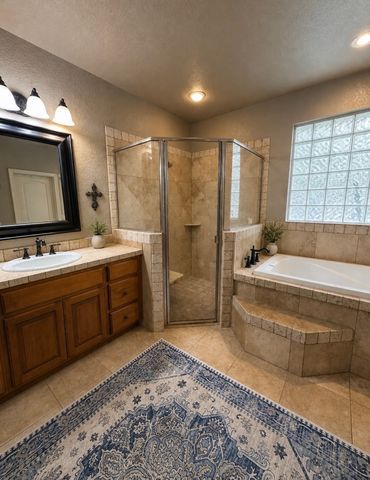 8803 Hampton South Court, Granbury, TX 76049
