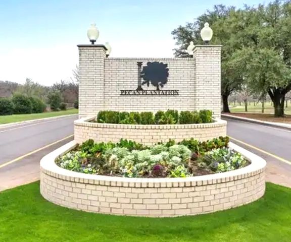 8803 Hampton South Court, Granbury, TX 76049
