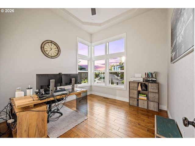 1852 N COLUMBIA RIDGE Way, Washougal, WA 98671