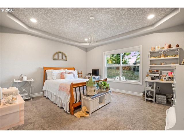 1852 N COLUMBIA RIDGE Way, Washougal, WA 98671