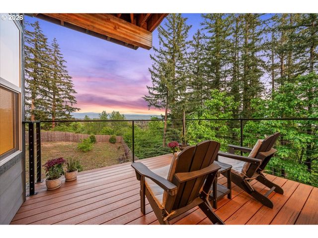 1852 N COLUMBIA RIDGE Way, Washougal, WA 98671