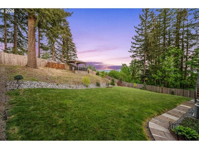 1852 N COLUMBIA RIDGE Way, Washougal, WA 98671