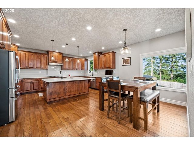 1852 N COLUMBIA RIDGE Way, Washougal, WA 98671
