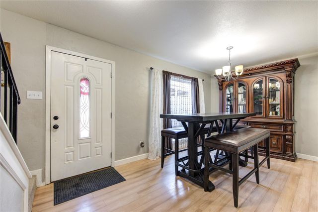 18218 Heritage Lane 8218, Houston, TX 77058