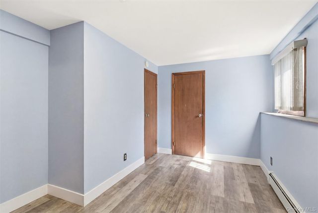 29 Vineyard Road, Huntington, NY 11743