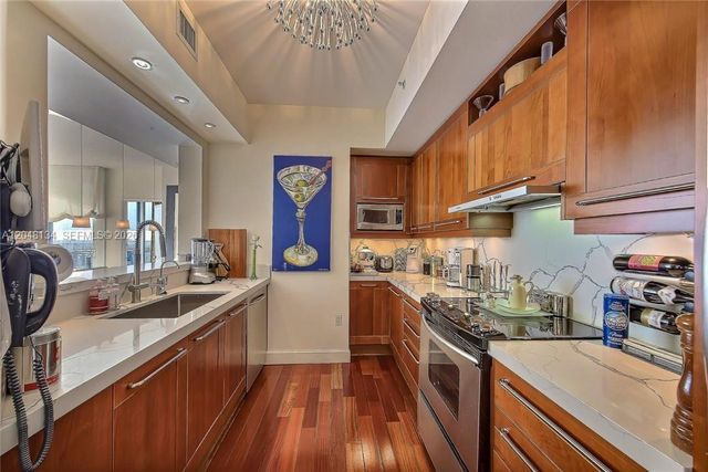 333 Las Olas Way 2101, Fort Lauderdale, FL 33301